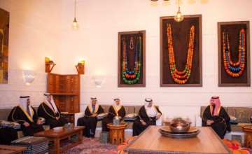في الدرعية.. سمو ولي العهد يستقبل ولي عهد البحرين ويستعرضان العلاقات الثنائية