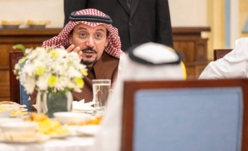 أمير القصيم للأيتام: «الوطن يعتز بكم ويعوّل على تفوقكم»