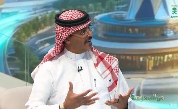 لماذا يجب أن تتوقف عن شرب الماء والأكل قبل النوم مباشرة؟ د. محمد الأحمدي يجيب (شاهد)