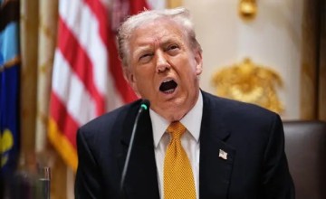 ترمب يعلن حصار الموانئ الإيرانية ويتعهد بفتح مضيق هرمز ومنع طهران من السلاح النووي