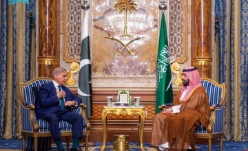 قضايا المنطقة على الطاولة.. ولي العهد يلتقي رئيس وزراء باكستان في جدة ويبحثان تعزيز الشراكة الإستراتيجية