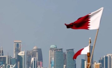 استهداف ناقلة نفط تابعة لـ “قطر للطاقة” بصاروخ كروز.. والدفاع القطرية تعترض صاروخين