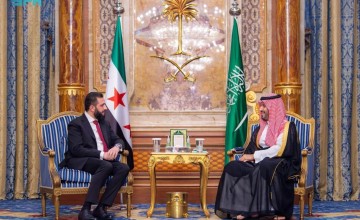 ولي العهد السعودي يلتقي الرئيس السوري في جدة لبحث العلاقات الثنائية