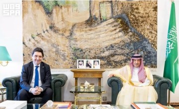 نائب وزير الخارجية يستقبل رئيس مجموعة الصداقة البرلمانية السعودية الفرنسية بمجلس الشيوخ الفرنسي