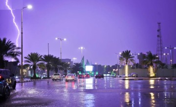 “الأرصاد” يحذّر من أمطار رعدية وغبار على 8 مناطق وحرارة تبلغ 47 درجة