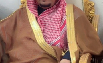 في أجواء عامرة بالمودة والتلاحم الاجتماعي .. رجل الأعمال عايد بن عبيد بن خلف يقيم مأدبة عشاء احتفاءً بـ”تمائم” أبنائه في أم شعاري