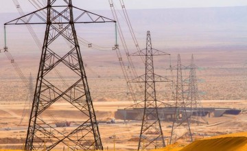 «تنظيم الكهرباء» تحسم الجدل: لا عدادات للمنازل دون المستندات النظامية