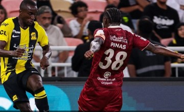 الاتحاد يسقط في فخ التعادل أمام الخلود في افتتاح دوري روشن