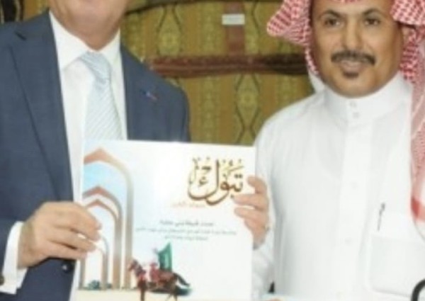 الشيخ إبراهيم بن عاصي مالك مركز ومتحف الفروسية والتراث في تبوك ضيف لقاء ساعة مع ملتقى تراثنا 2030