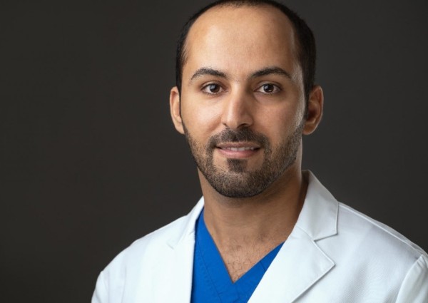 طبيب الباطنة في مستشفى الحرس الوطني : ارتجاع المريء اعراضه الحرقان والم الصدر وحموضه الفم