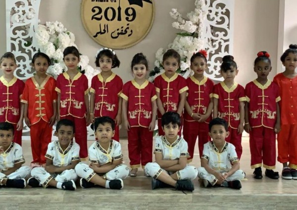 الروضة الثانية بالهفوف تحتفل بتخرج أطفالها