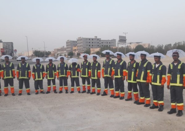 أمانة الشرقية: 3000 رجل نظافة يرتدون الزي الموحد الجديد في حاضرة الدمام