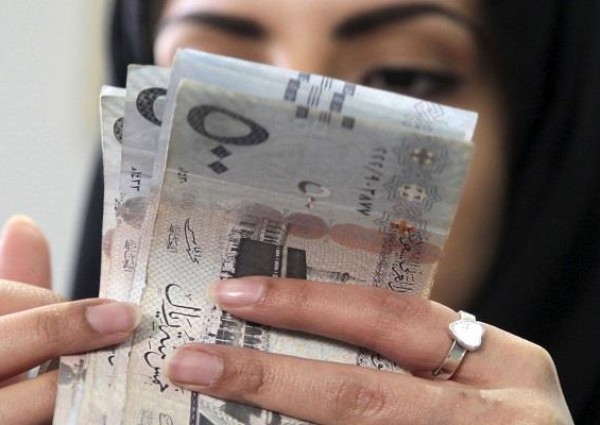 إيداع معونة رمضان التي وجه بها خادم الحرمين الشريفين في حسابات مستفيدي الضمان