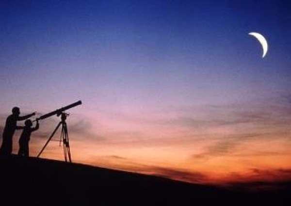 مرصد “المجمعة” الفلكي يصدر بياناً بشأن ظروف رؤية هلال شهر رمضان للعام الحالي