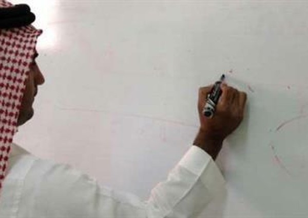 قرابة 10 آلاف وظيفة تعليمية شاغرة.. والمنيف: الإعلان عنها خلال أسبوعين