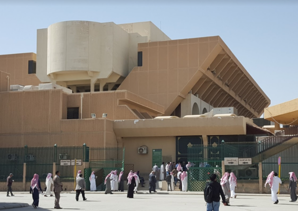 خدمة جديدة تتيح توصيل جواز السفر بعد تجديده من «أبشر»