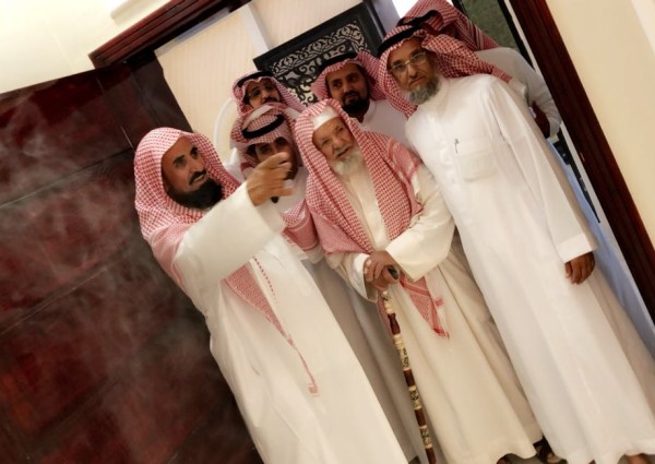 فضي بن شويلع  يقيم حفل أفتتاح  ديوانه الجديد بحضور وجهاء وأعيان قبيلة الشوالعة