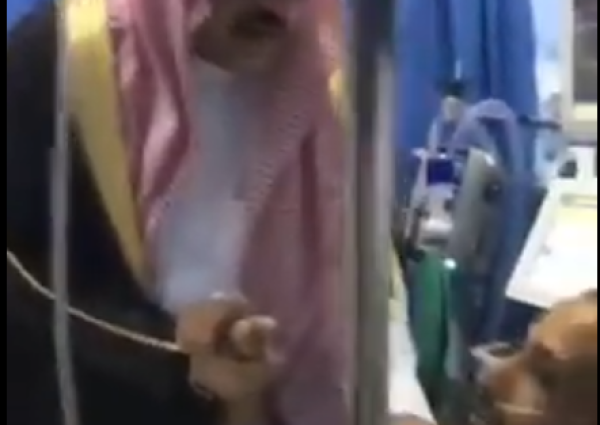 شاهد.. زيارة أمير حائل لرجال مكافحة المخدرات أصـيبوا خلال عملية مداهمة في اليوم الوطني