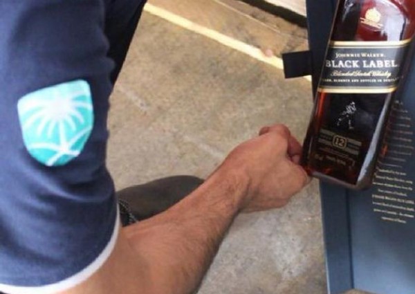 إحباط تهريب نحو 11.5 مليون سيجارة وأكثر من 26 ألف زجاجة خمر بمنفذ البطحاء