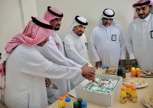 مكتب مكافحة التسول بالاحساء يحقق إنجاز في انخفاض عدد المستضافات والفهيد يكرم موظفيه