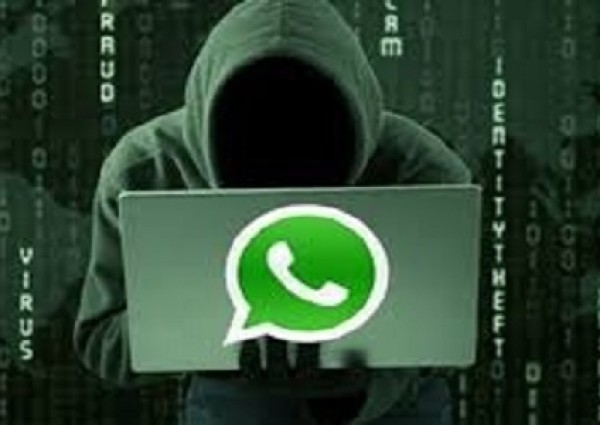 تعرض مواطنون لإختراق حسابهم على واتساب بحيلة ماكرة