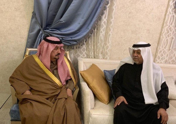 سمو أمير الرياض يقدم العزاء في وفاة شقيقة حيدر المؤنس – رحمها الله –