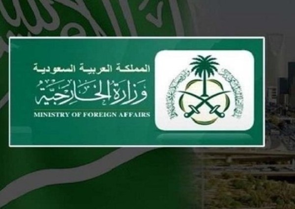 الخارجية: تعليق الدخول إلى السعودية للعمرة وزيارة المسجد النبوي مؤقتاً