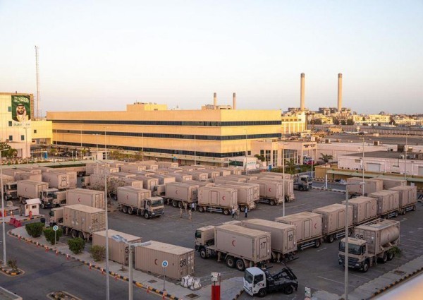 بدء الخدمات الطبية للقوات المسلحة بتوزيع وإنشاء مستشفياتها المتنقلة لمكافحة كورونا