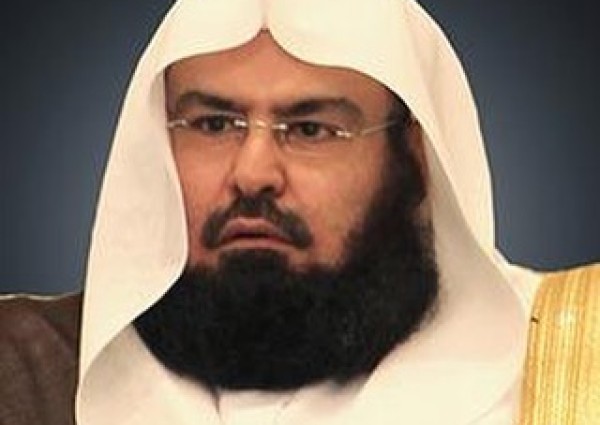 “السديس ” يوافق على مقترح التناوب اليومي بين أئمة ومؤذني المسجد الحرام