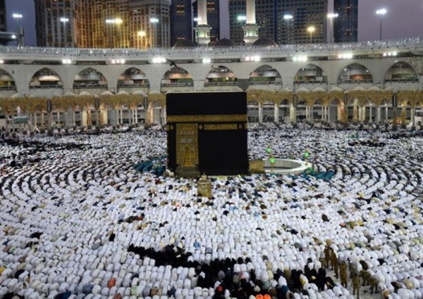 هل ستقام صلاة التراويح في المسجد الحرام في شهر رمضان؟ فيديو