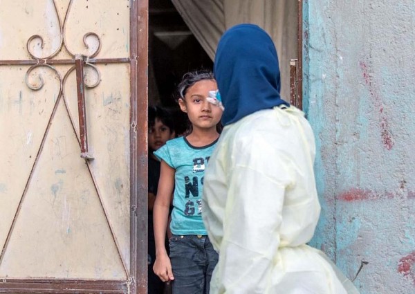 منعاً لانتشار “كورونا” .. شاهد: الفرق الطبية الميدانية تواصل أعمالها في عدد من أحياء المدينة المنورة