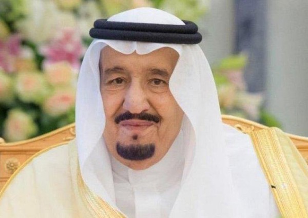 عبر “تويتر” : الملك سلمان.. نرى الأمل في قادم أيامنا متحلين بالعزم والإيجابية لنتجاوز كل بلاء
