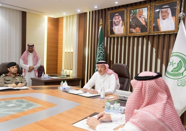 أمير منطقة جازان يطلع عن بعد عبر – الاتصال المرئي- على أعمال شركة أرامكو بالمنطقة والإجراءات الوقائية المنفذة  ..