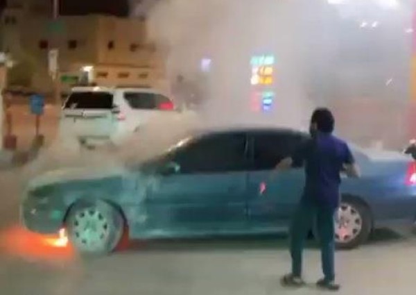 شاهد: مواطن ينقذ محطة وقود من كارثة محققة في الرياض بهذه الطريقة!