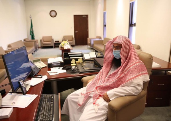 فرع الرئاسة لهيئة الأمر بالمعروف بمنطقة الرياض يجري مقابلات مستحقي الترقية عن بُعد