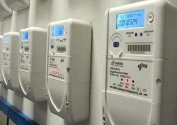 بعد شكاوى المستهلكين .. الكهرباء: العداد الميكانيكي والرقمي مختص بقياس كمية الاستهلاك من المصدر الخارجي الرئيسي