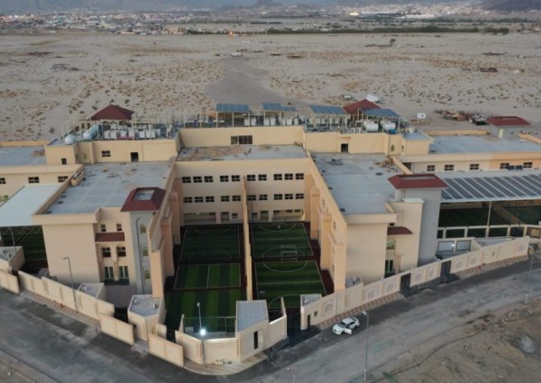 مدارس الأندلس تفتتح صرح تعليمي عصري وتحفه معمارية