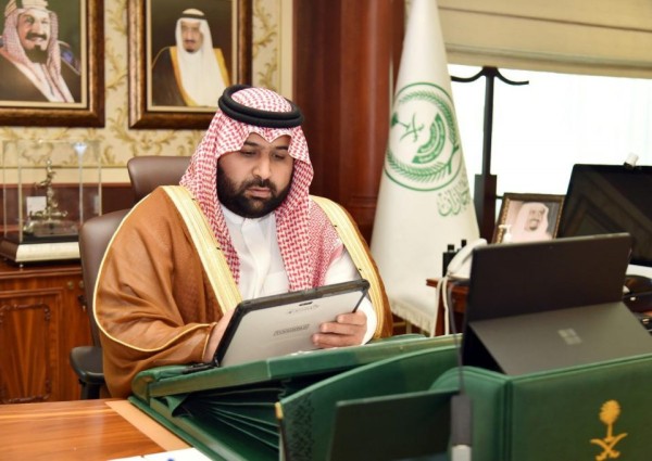 سمو نائب أمير منطقة جازان يدشن برنامج نظام المسعف الإلكتروني بمنطقة جازان .