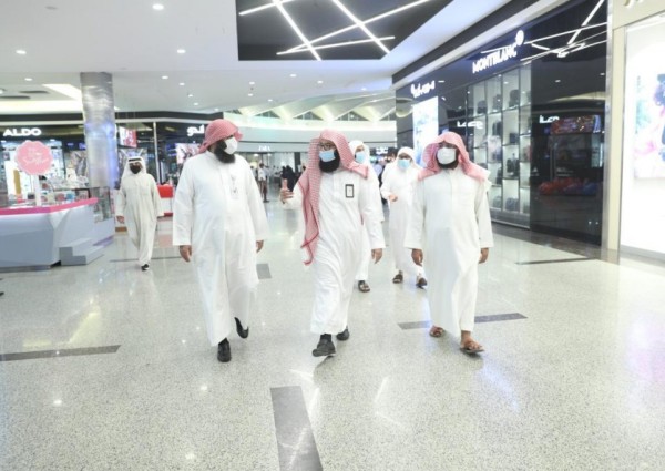 وكيل الشؤون الميدانية والقضايا  بالرئاسة العامة لهيئة الأمر بالمعروف يقف ميدانياً على تنفيذ حملة (الصلاة نور) بالرياض