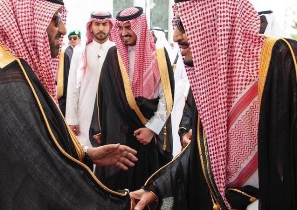 المستشار القرني: عجلة النمو والتطور متواصلة بهمه عالية