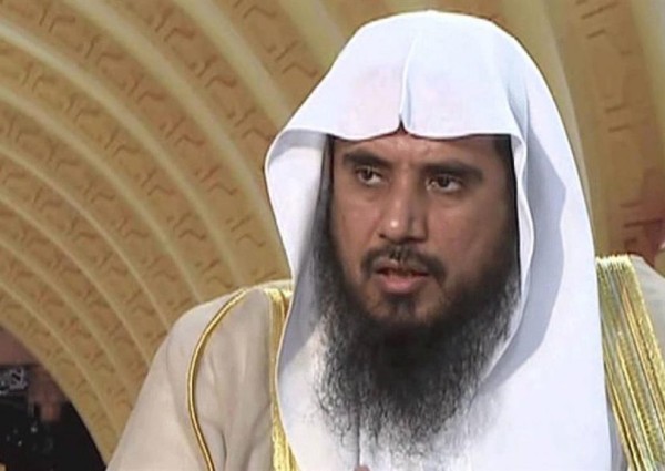 كيف يعرف الإنسان أنه وُفِّق في صلاة الاستخارة؟ .. الخثلان يكشف! – فيديو