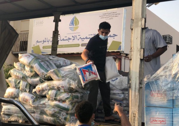 بر جازان .. انتهاء توزيع 300 سلة غذائية على المستفيدين