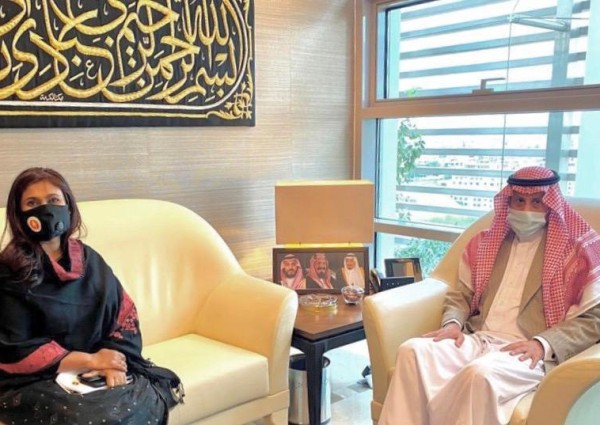 سفير المملكة لدى الأردن يلتقي سفيرة بنغلاديش لدى الأردن