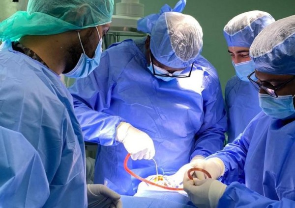 بمشاركة ثلاثة فرق طبية إصلاح ” سقف الحلق المشقوق ” لطفل في عامه الأول بحفر الباطن