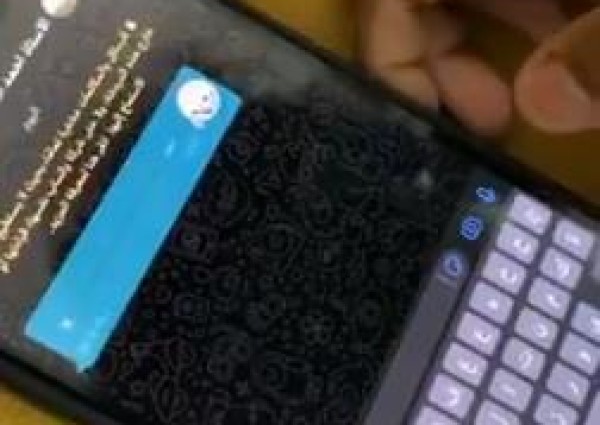 بالفيديو: طالب يقدم التعازي لمعلمه عبر الهاتف بتبوك