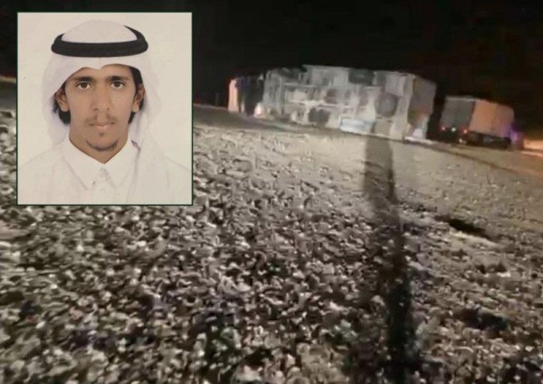 شاهد: شاب يبادر المارة بالتنبيه بوقوع حادث في منطقة مُظلمة على طريق في الأفلاج