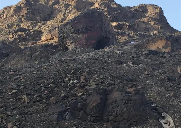بات فيه النبي وشهد سجوده ودعاءه لـ”الأمة” .. بالفيديو: كهف السجدة بالمدينة المنورة.. لماذا سمي بهذا الاسم وما قصته؟
