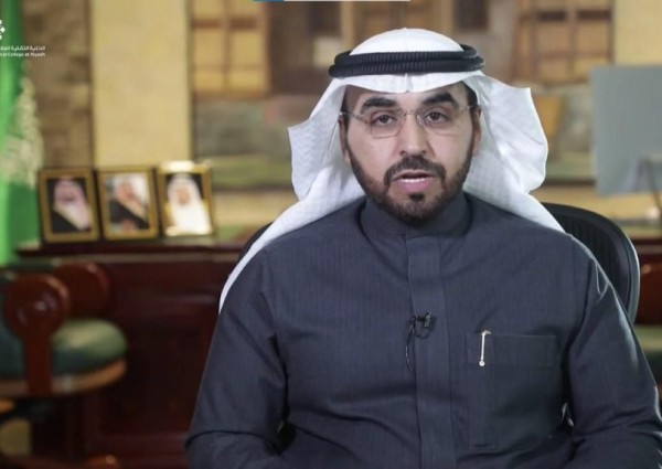 د. الفهيد يرعى حفل تخريج 888  من متدربي “كلية علوم الطيران بالرياض” أفتراضياً