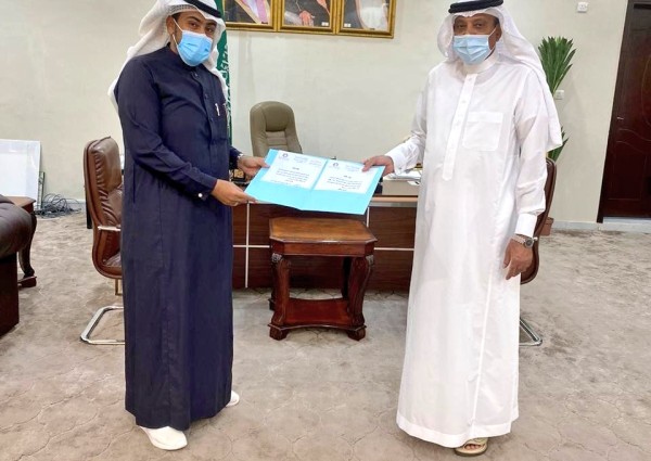 “محافظ صامطة” يستقبل مدير مكتب رابطة الأحياء بالمحافظة