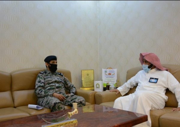 مدير الشؤون الإسلامية يبحث التعاون  في مجال الدعوة إلى الله مع مدير الشؤون الدينية بإصلاحية جازان